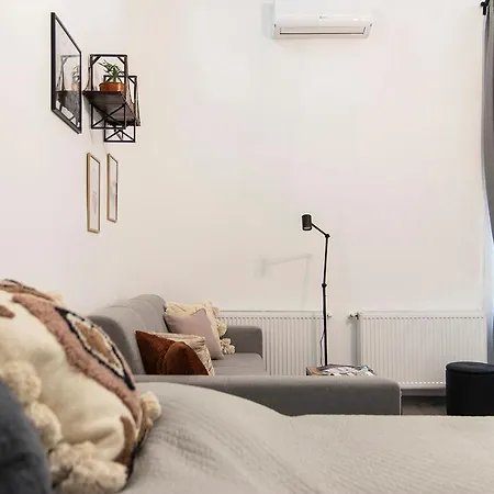 Sun & Chill Apartment Budapest