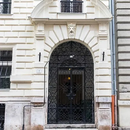 Sun & Chill Apartment Budapest