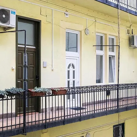 Sun & Chill Budapest